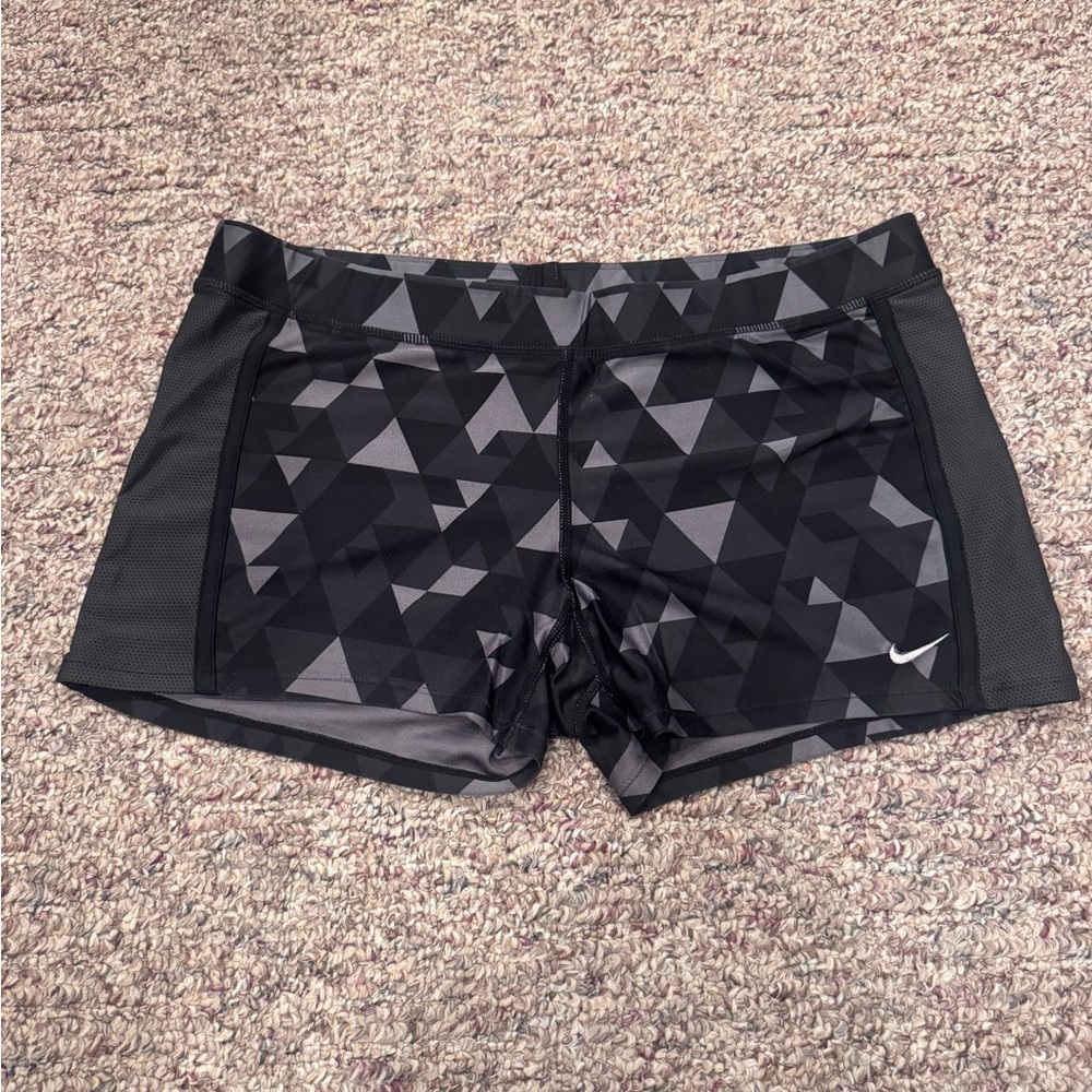 Nike Women's Black Geometric Athletic Shorts